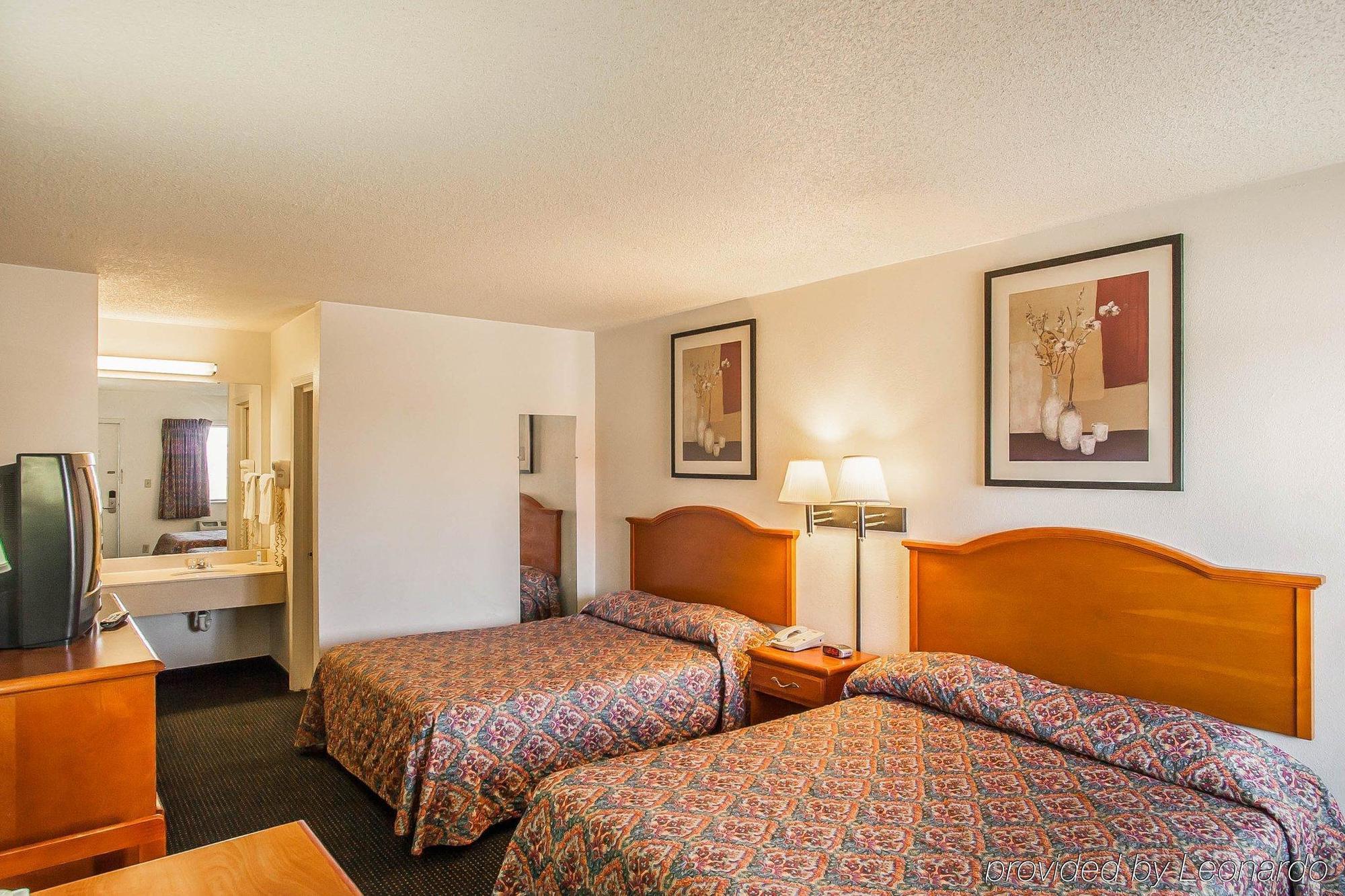 Rodeway Inn Effingham Zewnętrze zdjęcie